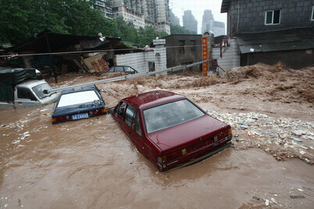 Rainstorm kills 10 in SW China's Chongqing