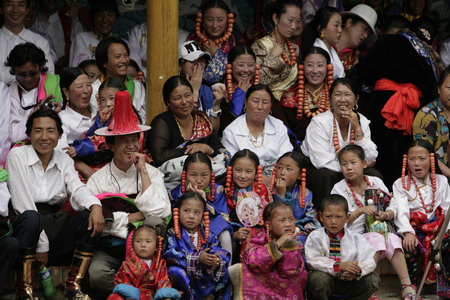 Regong festival celebrated in Qinghai