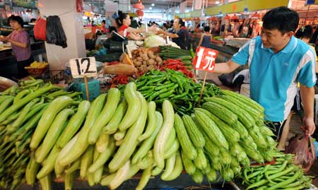 China July CPI down 1.8% on year, PPI down 8.2%