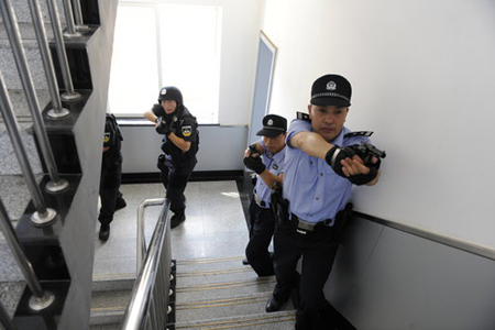 Policemen prepare for 60th anniversary