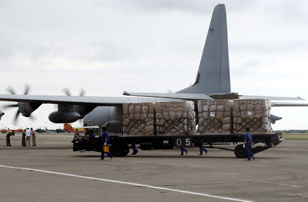 US plane delivers relief to typhoon-hit Taiwan‎