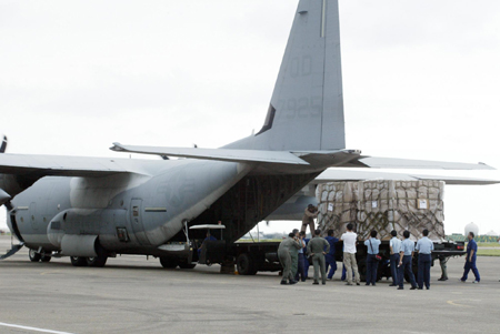 US plane delivers relief to typhoon-hit Taiwan‎