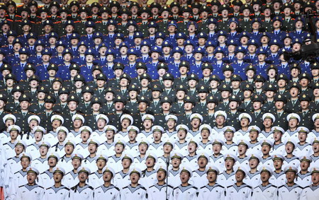 Concert featuring patriotic songs held in Beijing