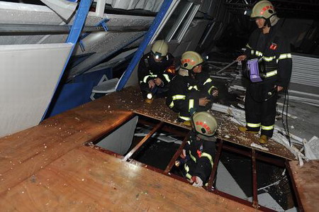 Prefab collapse traps scores in Chengdu
