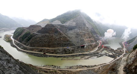 Pankou Hydropower Project finishes river close-off