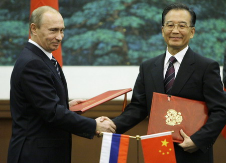 Chinese premier meets Russian PM