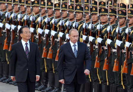 Chinese premier meets Russian PM