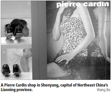 Pierre Cardin locked in sale skirmish