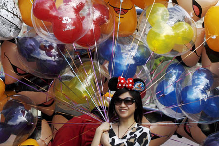 Shanghai Disneyland no threat to HK