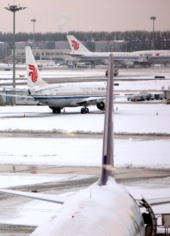 Beijing embraces heavy snow