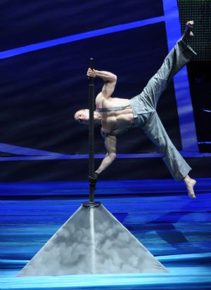 Splendid performance at Wuqiao Int'l Circus Festival