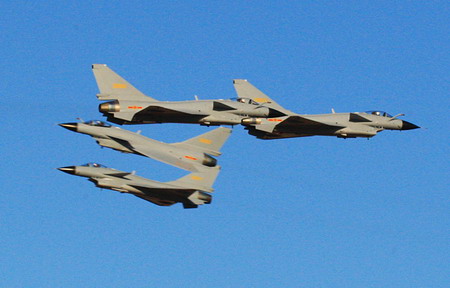 Air force show held in Beijing for anniversary