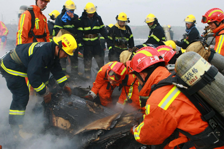 Three dead, four injured in cargo plane crash in Shanghai