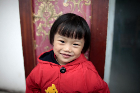 Life of AIDS orphans in Fuyang