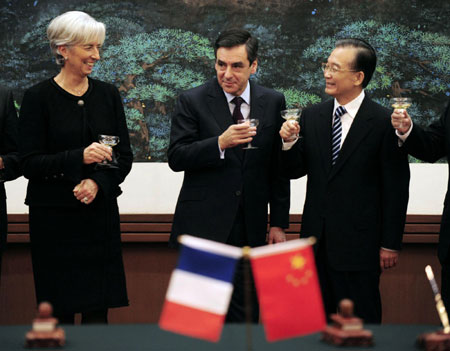 Visiting French PM meets Chinese leaders