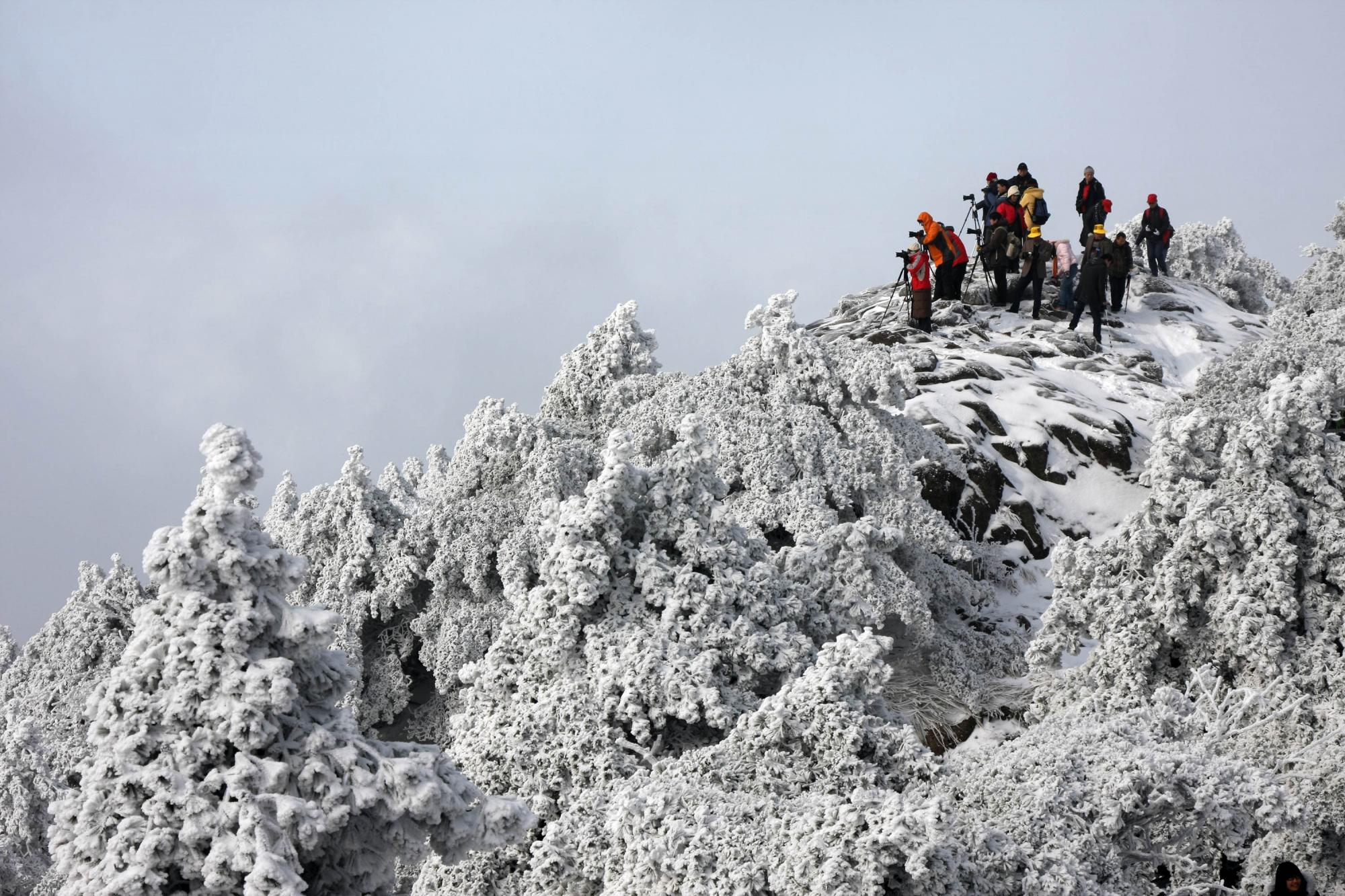 Huangshan Mountain under snow