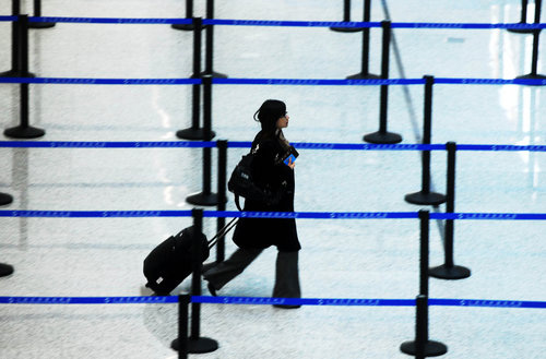 Shanghai opens new airport terminal for Expo