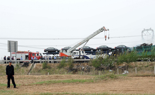 At least 32 killed in expressway accident in NE China