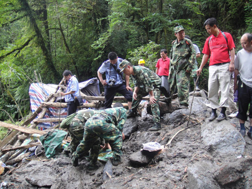 11 missing, 11 injured in SW China landslide