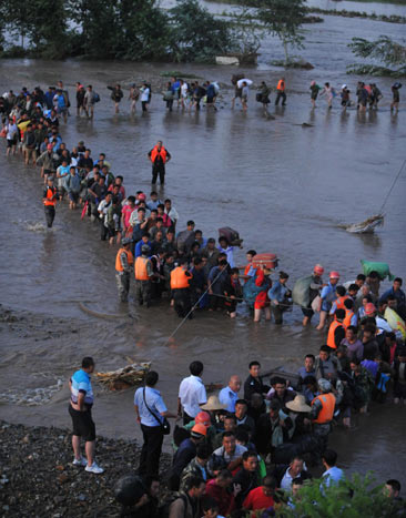 Worst floods in a decade trap 30,000 in Jilin