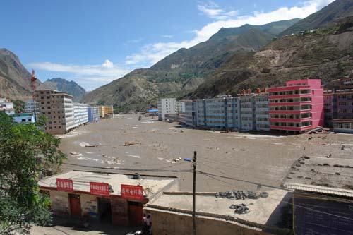 127 dead in rain-triggered landslides in NW China