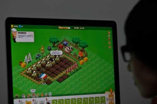 Farm game sows seeds of Web control debate