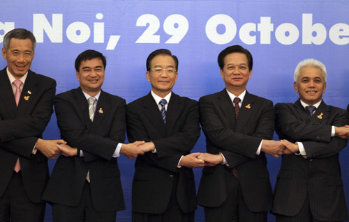 Wen: China to be more active in ASEAN trade