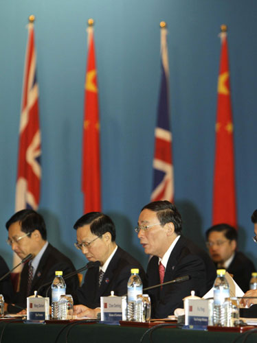 China, UK seek closer ties in economic dialogue