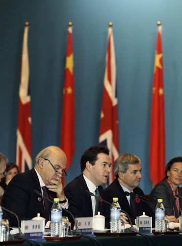 China, UK seek closer ties in economic dialogue