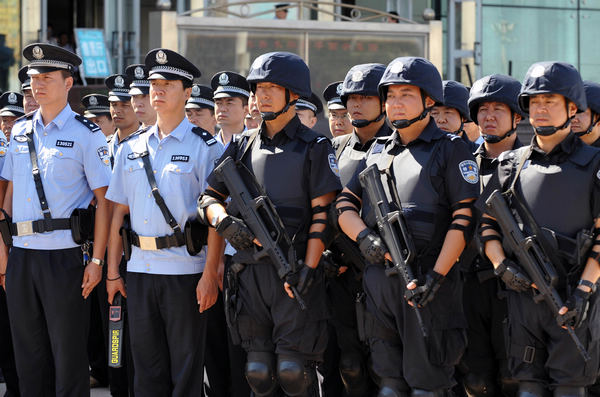 Expo leads to tougher crime fight in Xinjiang