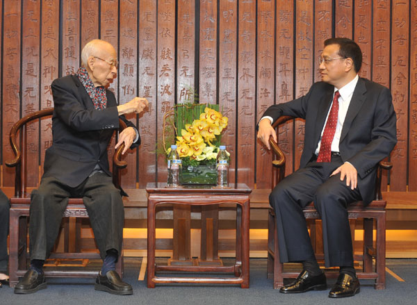 Vice-premier attends HKU centennial celebrations