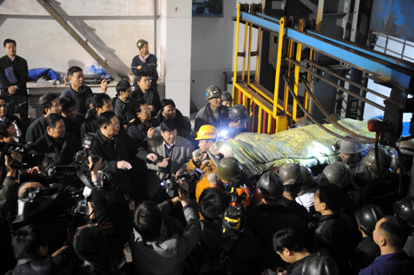 8 killed, 45 rescued in C China coal mine