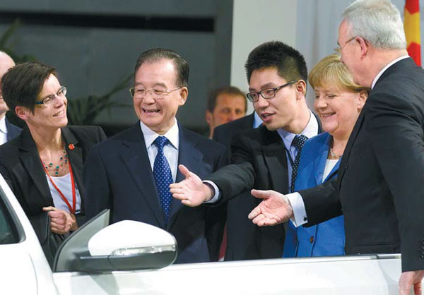 Volkswagen inks Xinjiang deal