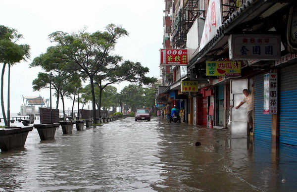 China braces for Typhoon Saola