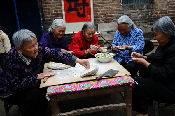 Oldest centenarian in town celebrates 113th