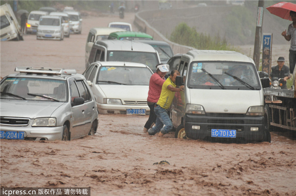 Chaos as landslides and mud torrents swell South