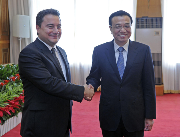 Premier Li meets deputy prime minister of Turkey