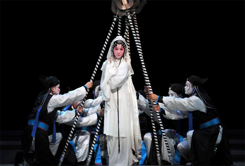 <EM>Kunqu</EM> Opera stuns China Art Festival