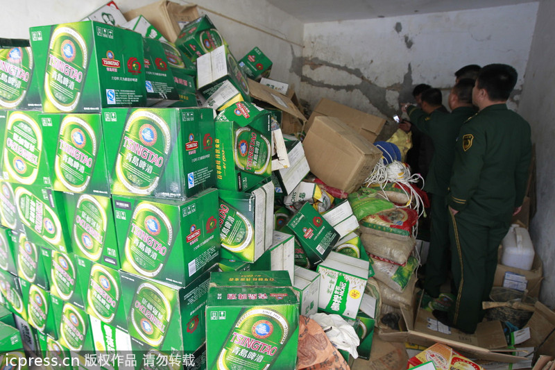 Border police destroy smuggling tunnel into HK