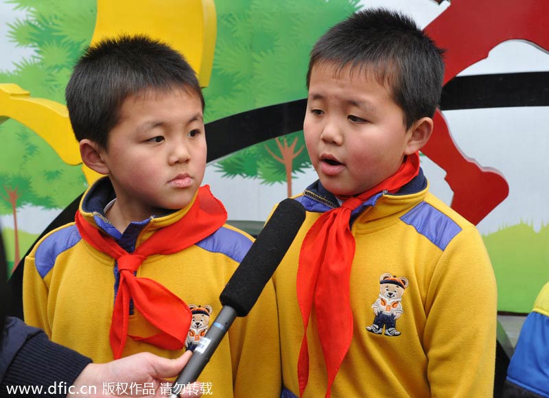 Ten sets of twins in one school in C China