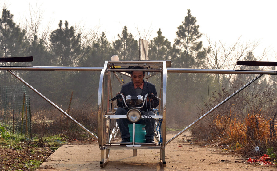 Farmer dreams of making his own helicopeter