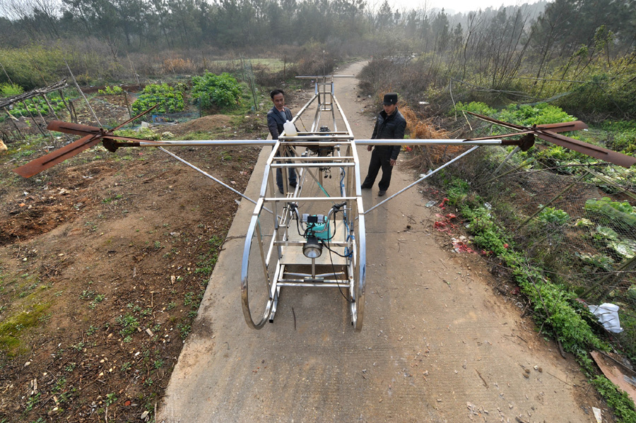 Farmer dreams of making his own helicopeter