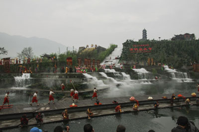 Water-releasing festival opens in Dujiangyan