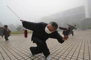 Smog clouds tourists' appreciation of big cities