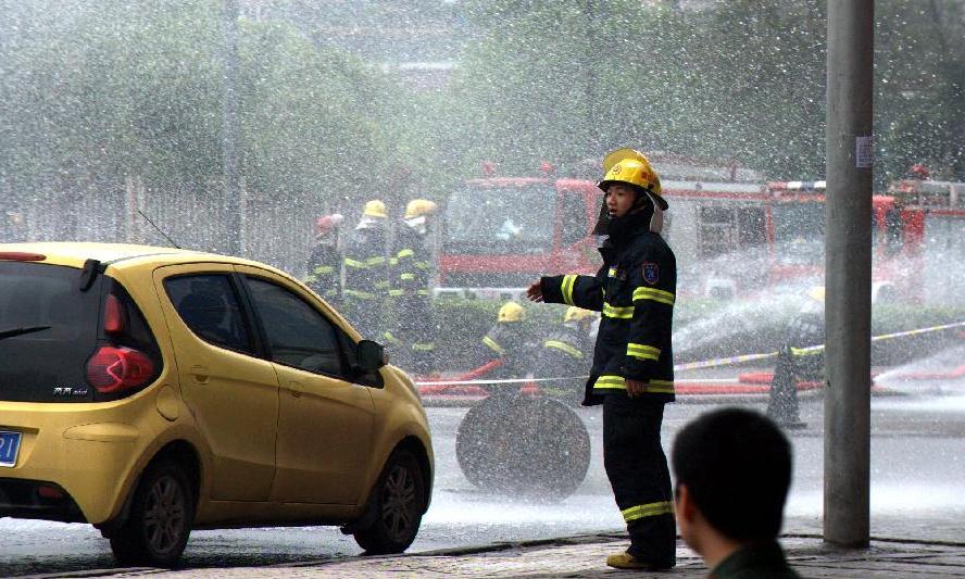 Gasoline leak in SW China, explosion unlikely