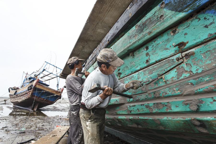 Traditional techniques preserved at centuries-old shipyard