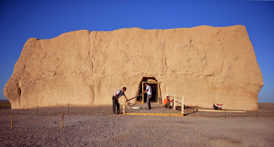 Silk Road, China's Grand Canal listed as World Heritage Sites