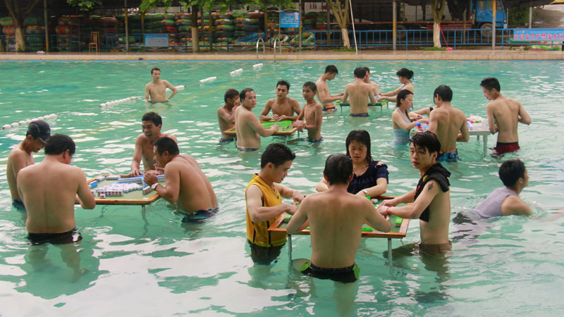 Players stay cool as mahjong games heat up