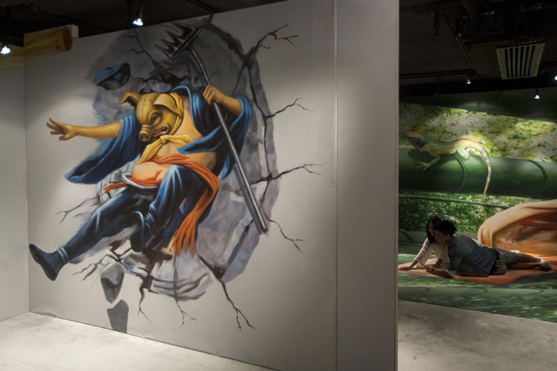 3D paintings entertain people in Hong Kong