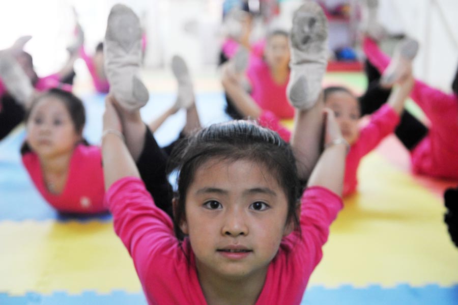 Kids dance into summer vacation